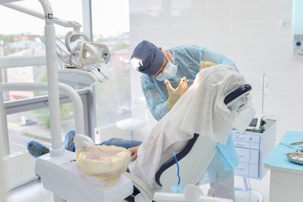 Best Emergency Root Canal Treatment in Lyons, IL